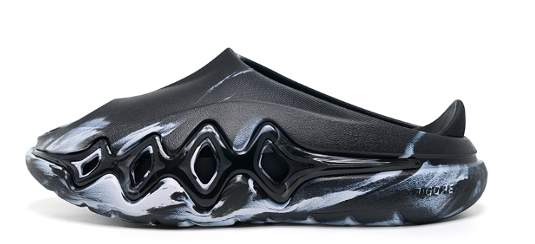 Rigorer Slides — Black/White
